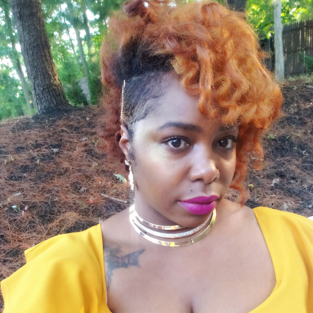 Meet your Posher, Adirah